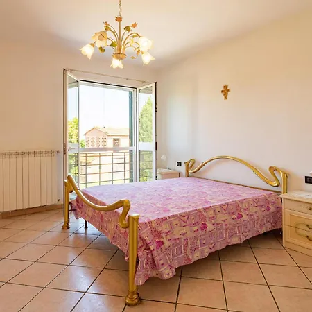 2 Bedroom Cozy In